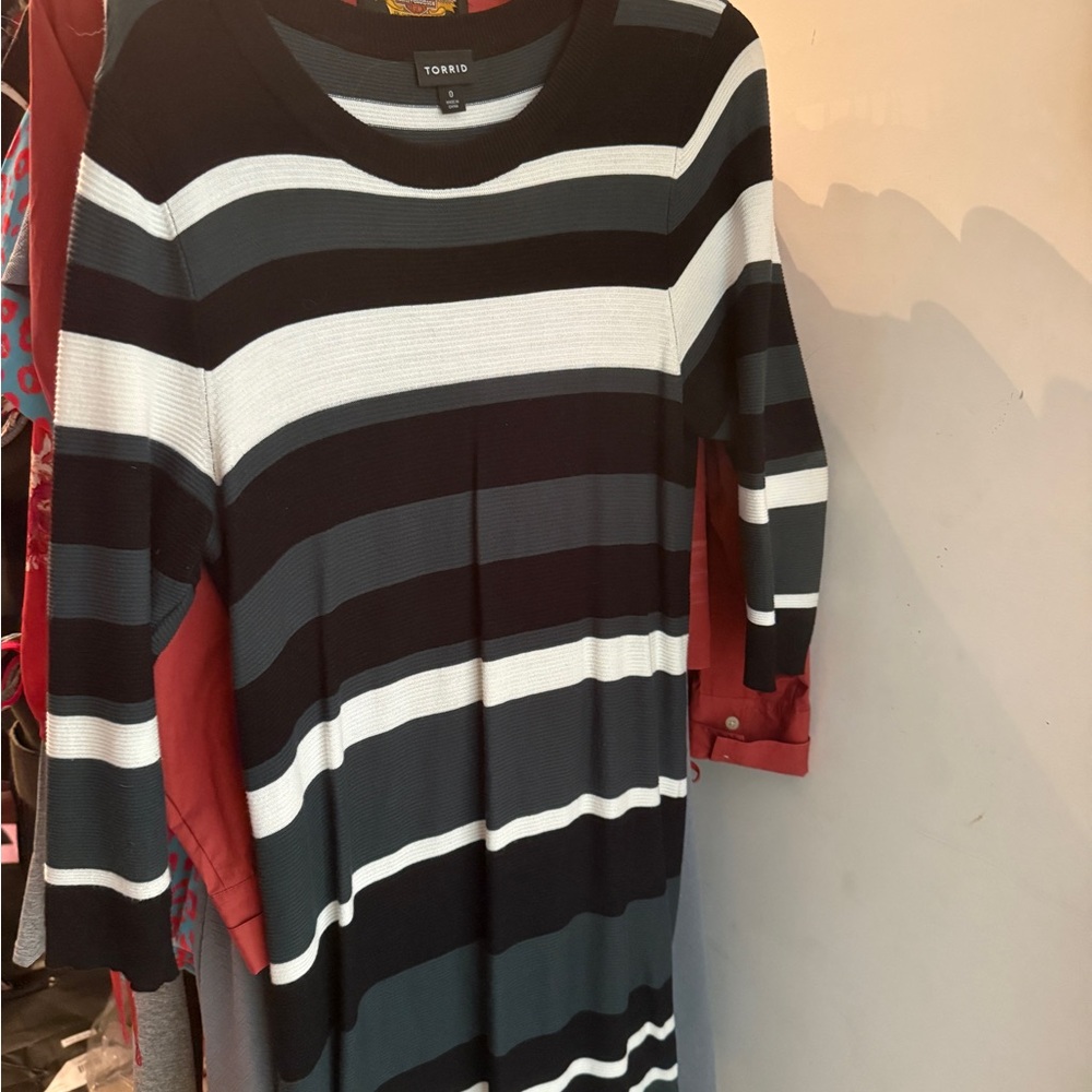 Torrid Black and Green Gray Striped Sweater